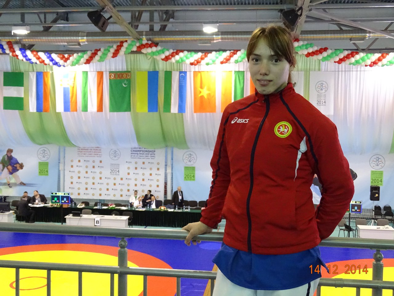Латыпова Диляра, чемпионка мира по борьбе на поясах